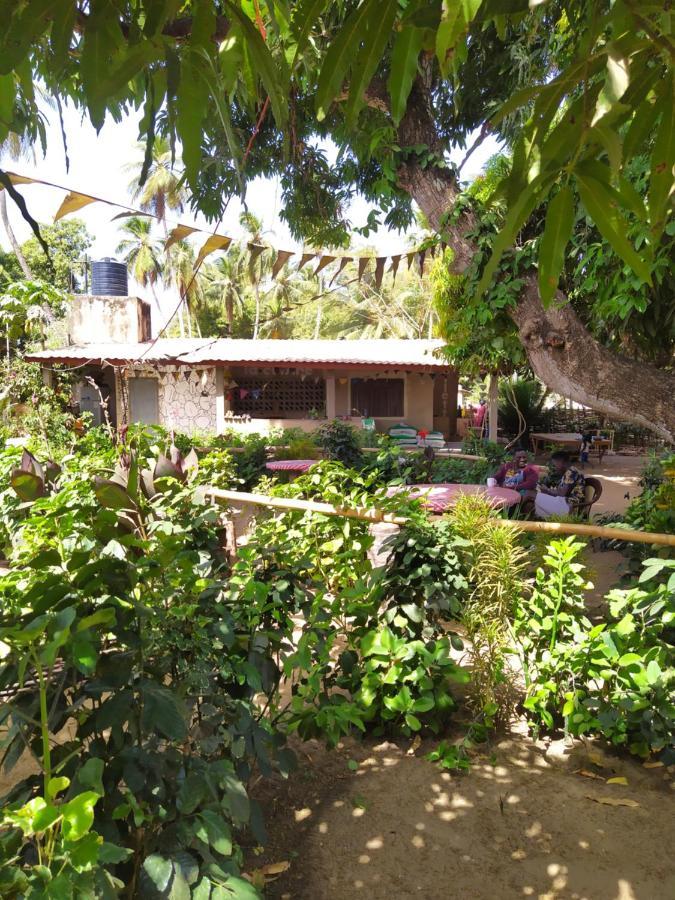 Centre Touristique Et Culturel Casamance Pension Diakene Ouolof Buitenkant foto