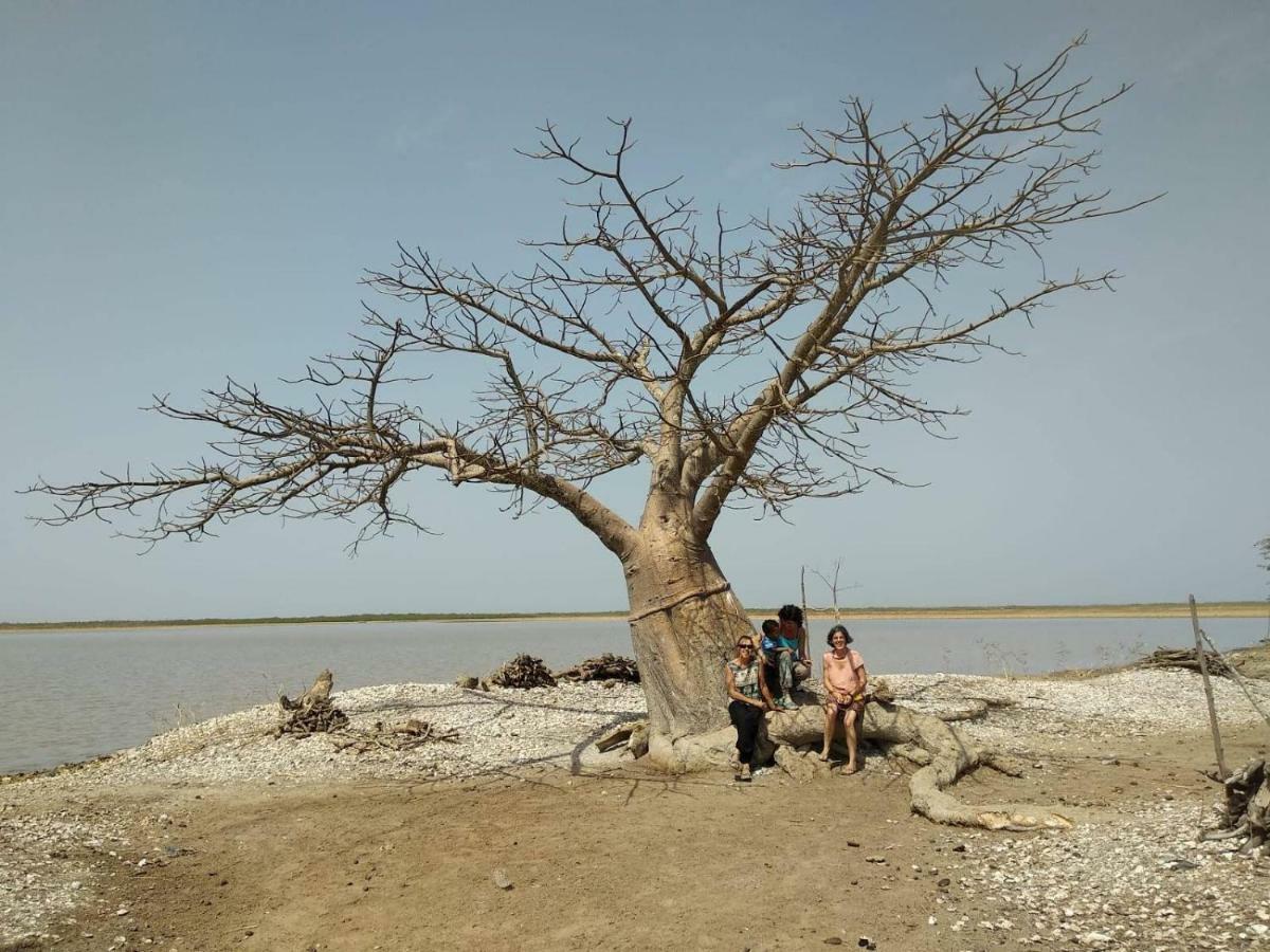 Centre Touristique Et Culturel Casamance Pension Diakene Ouolof Buitenkant foto